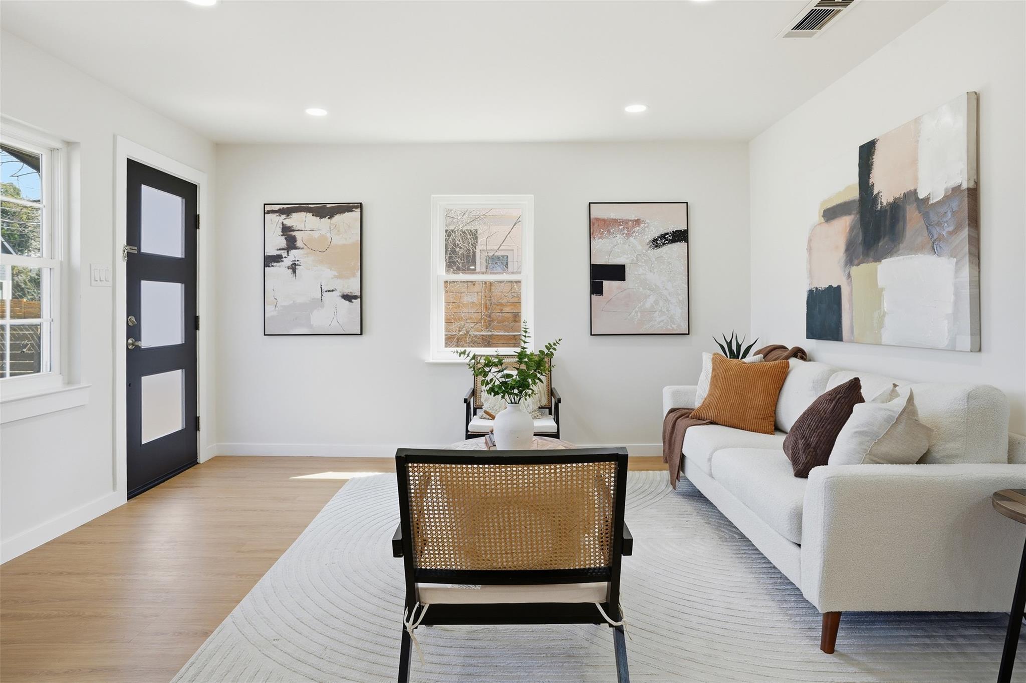 5601 Samuel Huston Ave