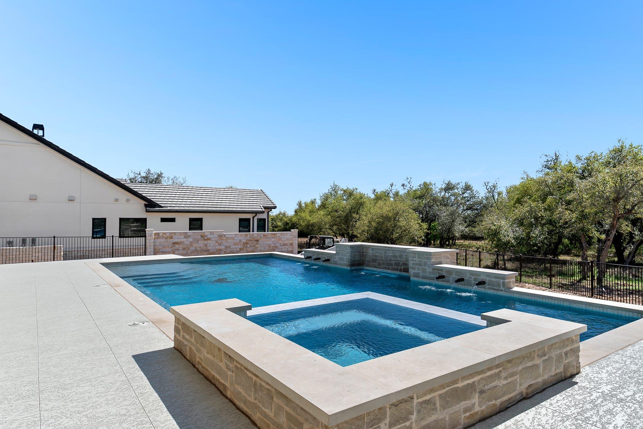 1006 Flint Ridge TRL