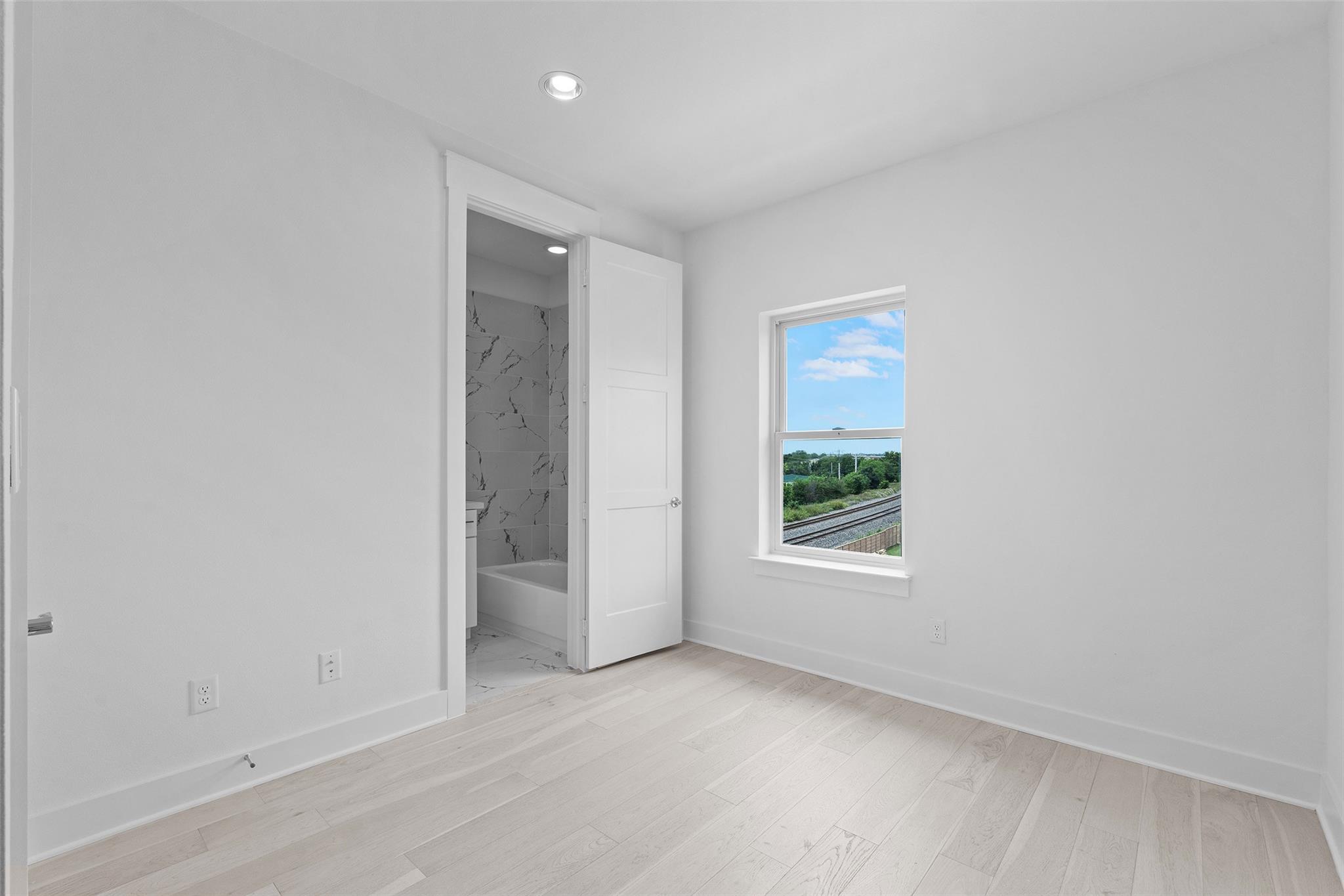 235 Watt CT