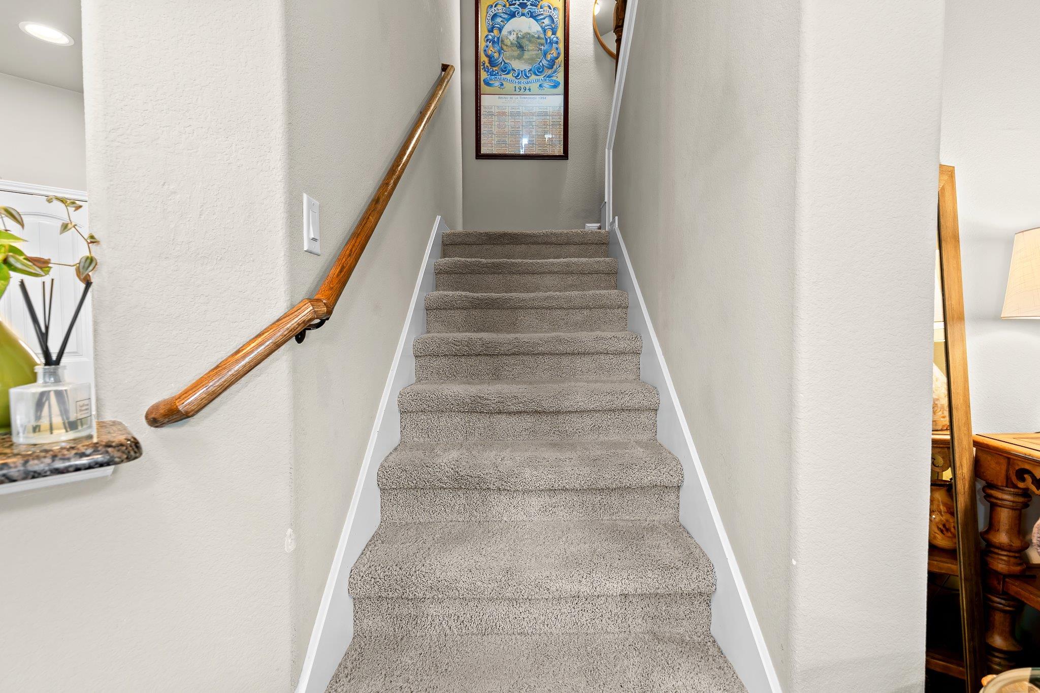 7317 A Colina Vista LOOP