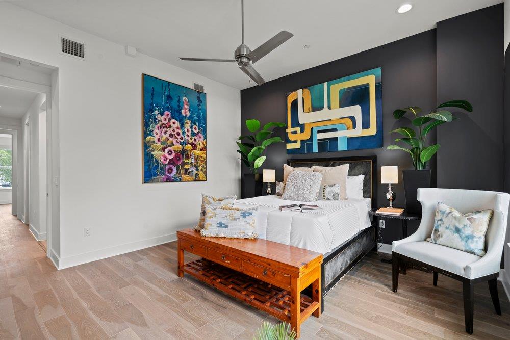 2505 Bluebonnet Ave # 4