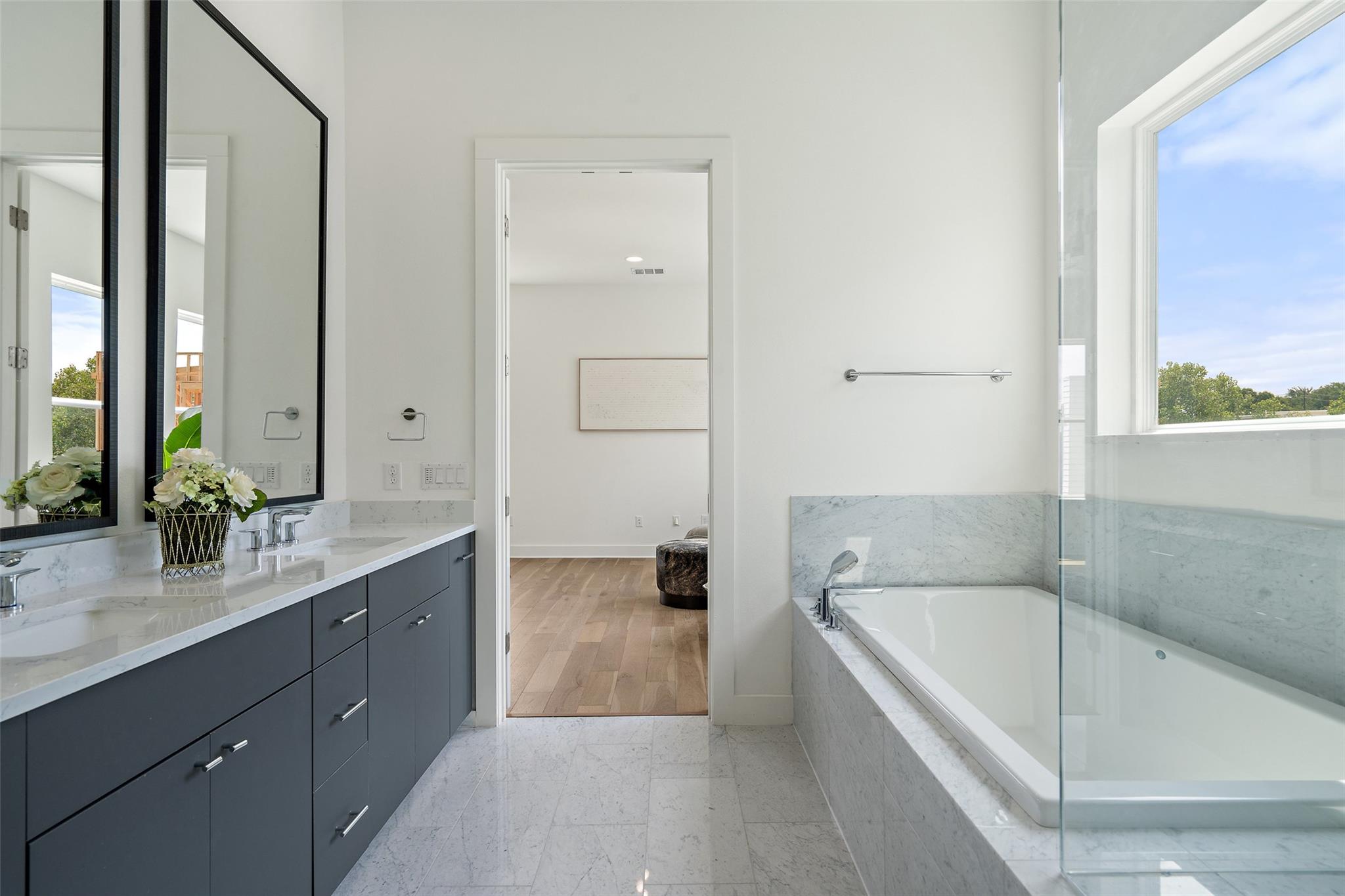 4905 Meller GDNS