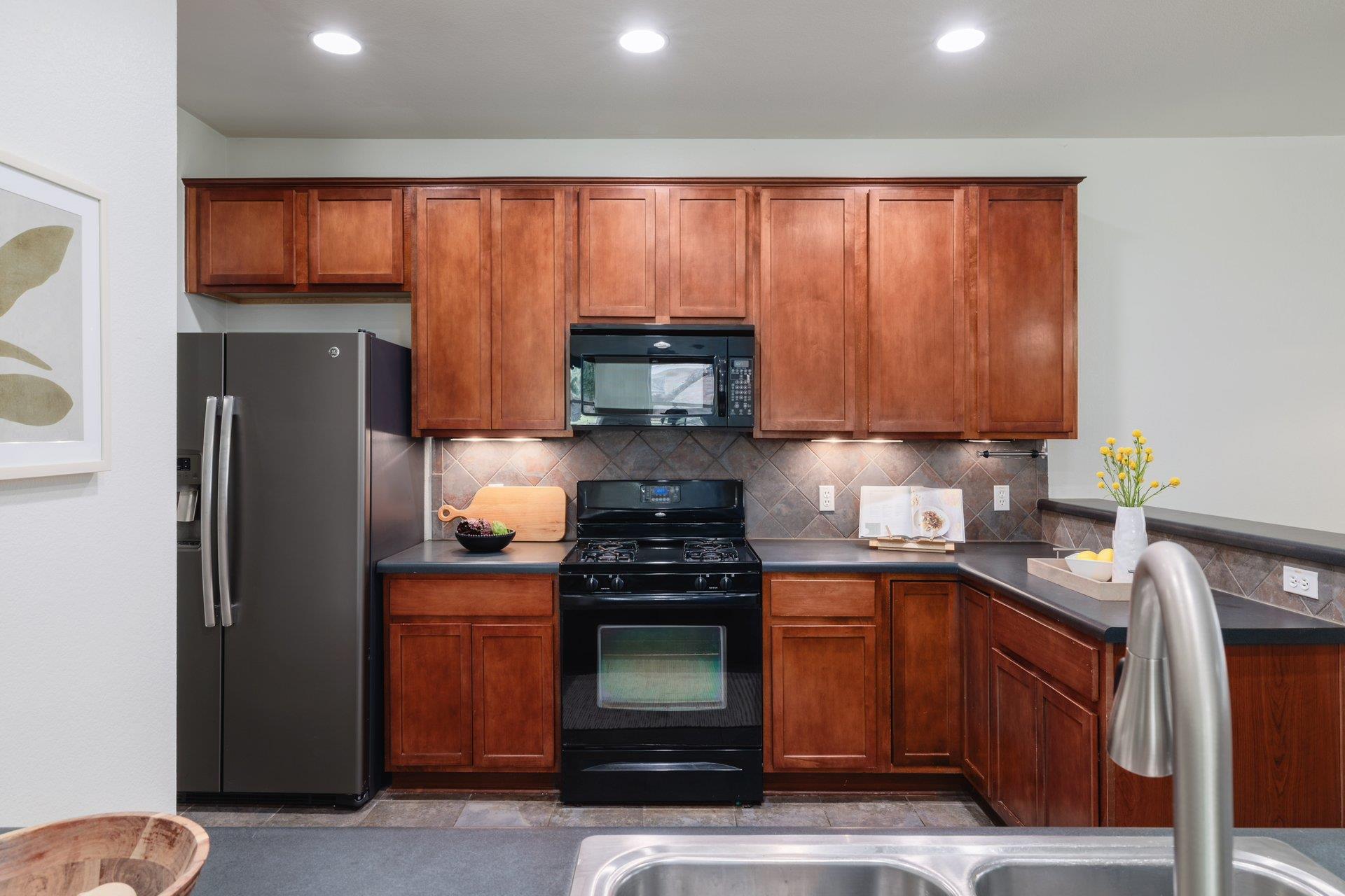 12101 Timber Heights DR