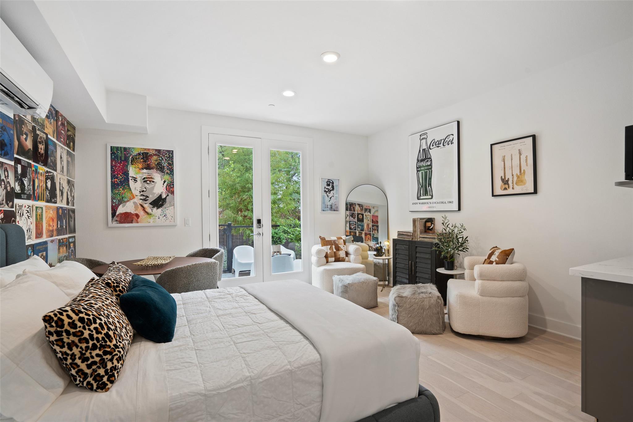 2505 Bluebonnet LN # 14