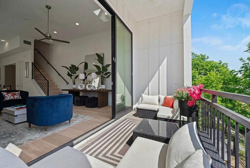 2505 Bluebonnet LN # 14