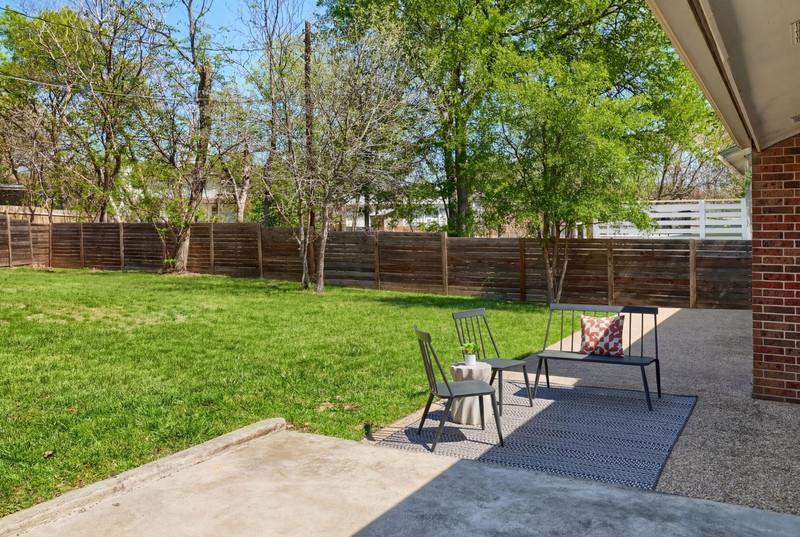 1704 Alleghany DR