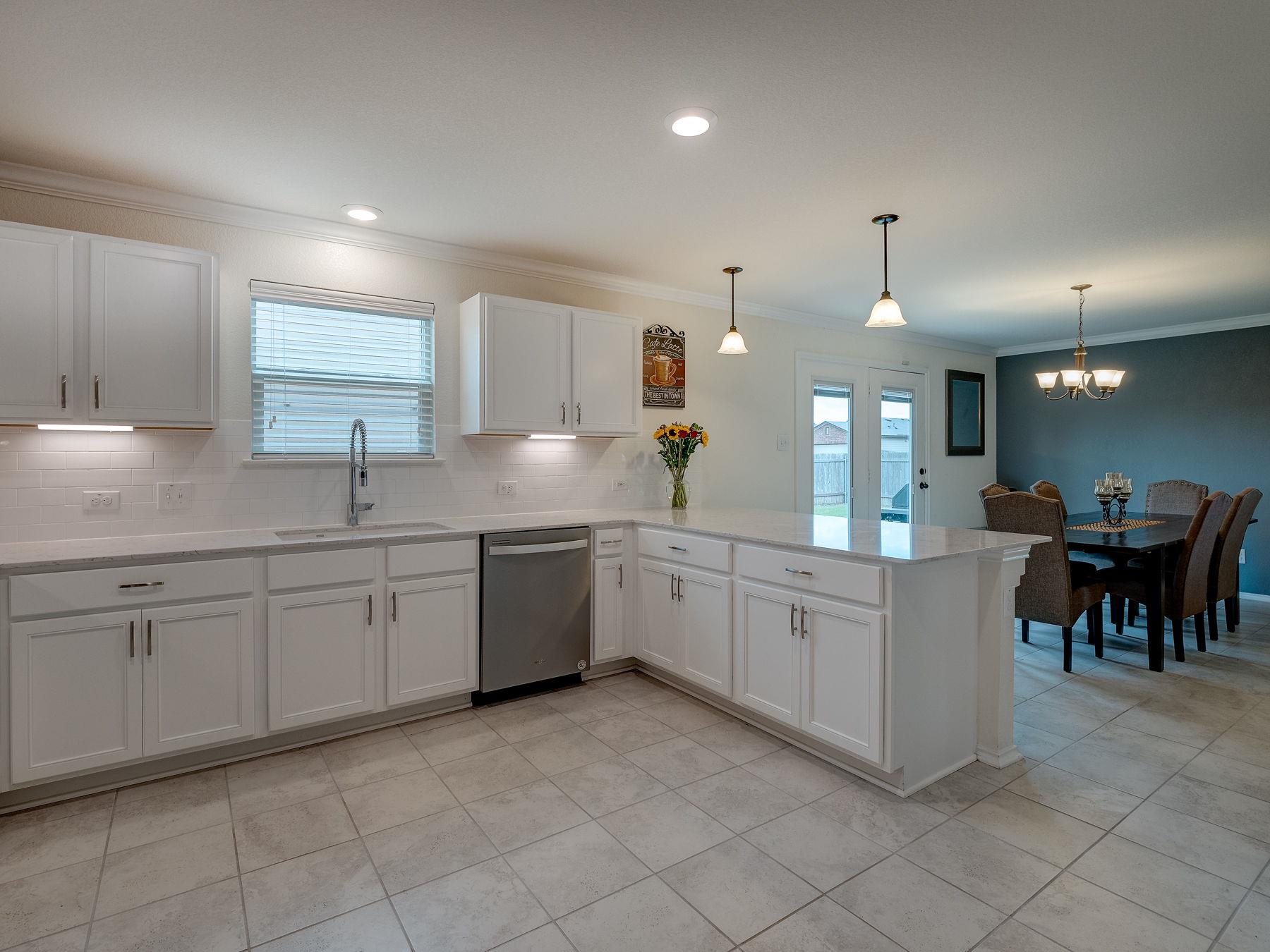 13607 Abraham Lincoln ST