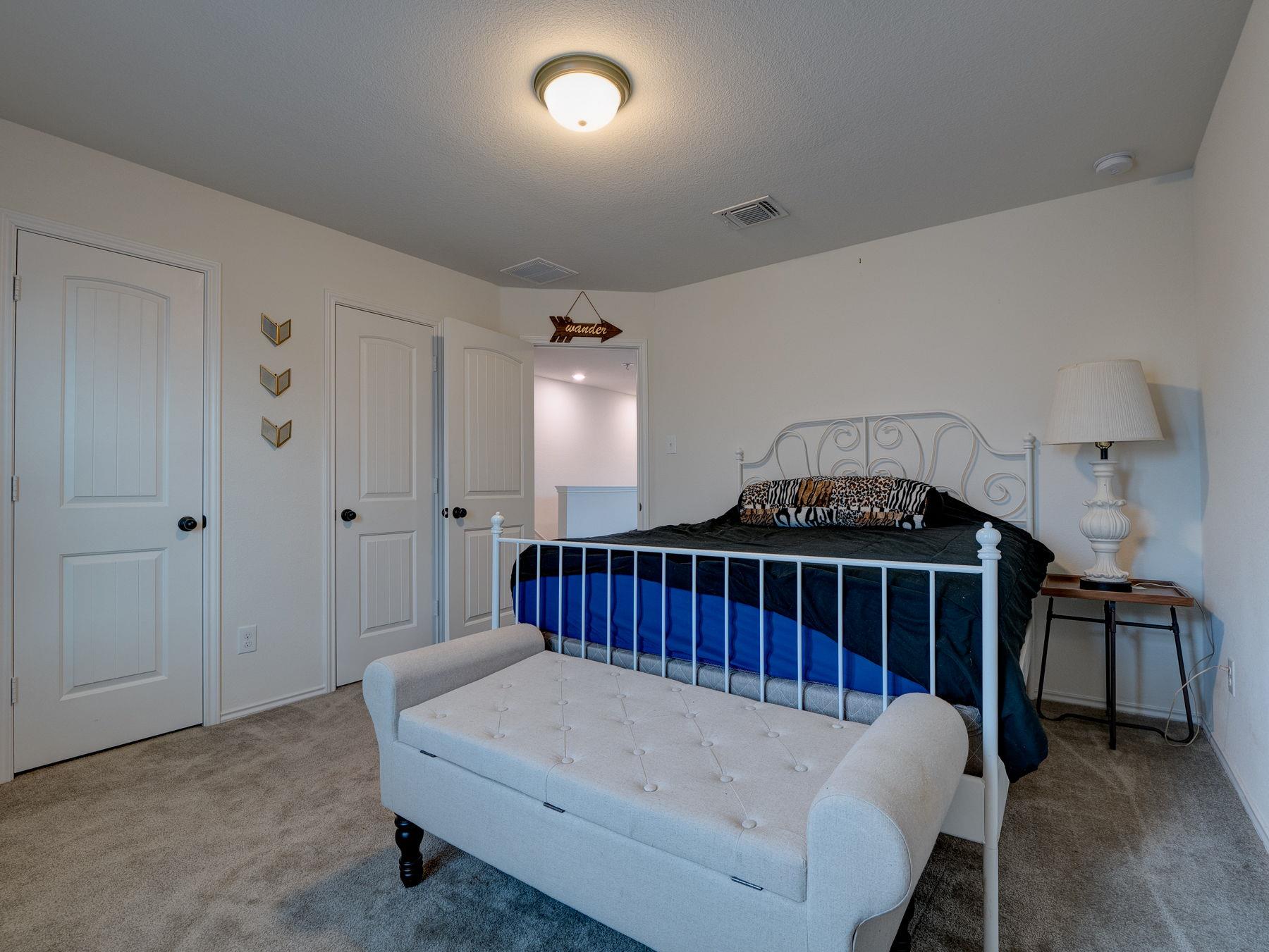 13607 Abraham Lincoln ST