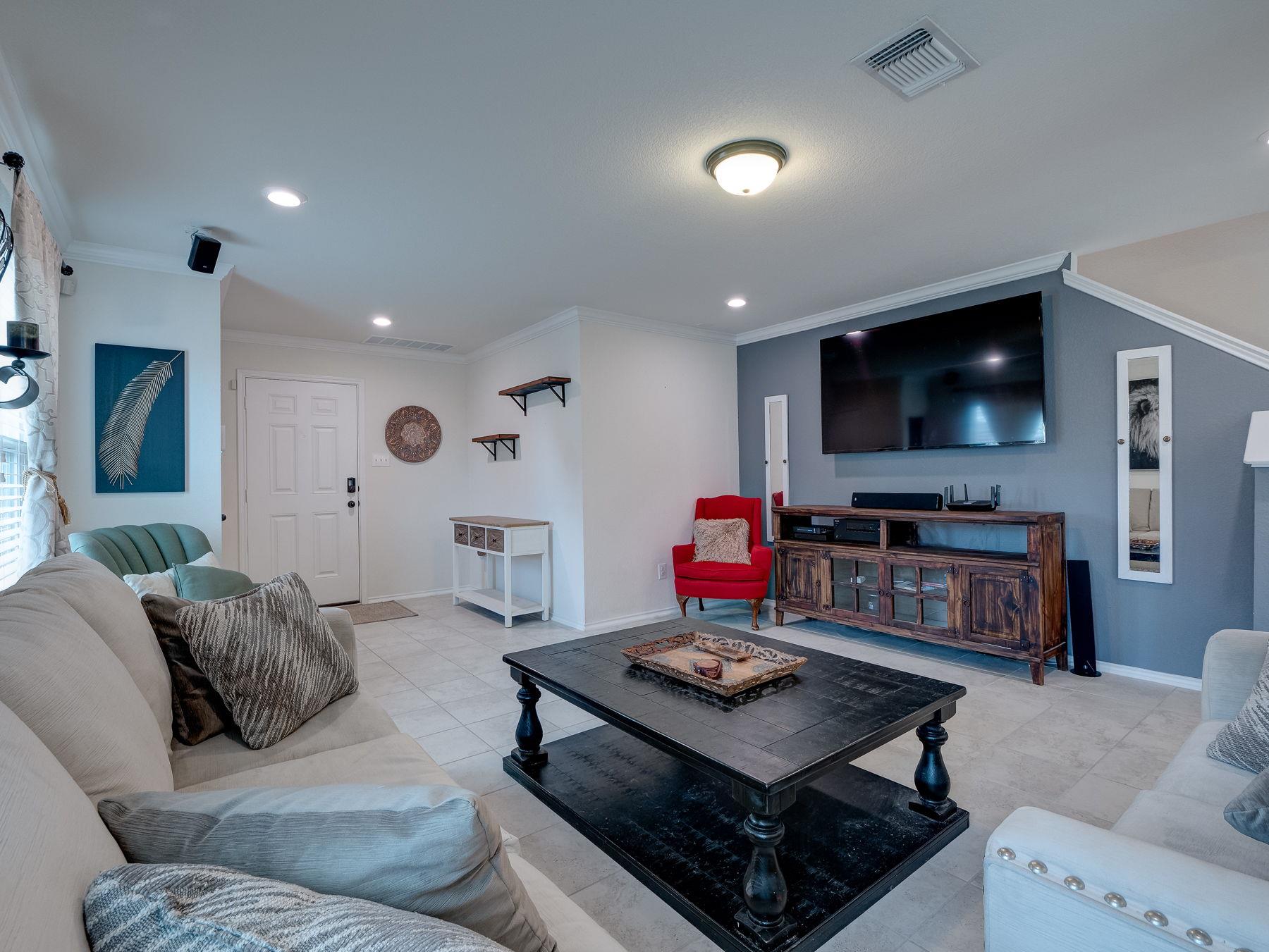 13607 Abraham Lincoln ST
