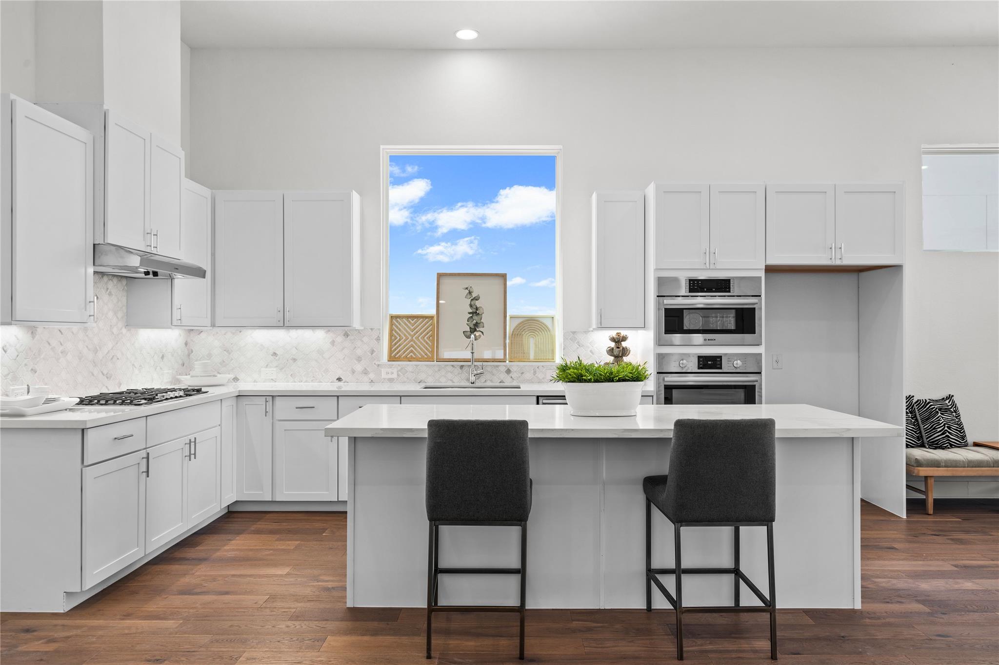 6020 Sendero Hills PKWY