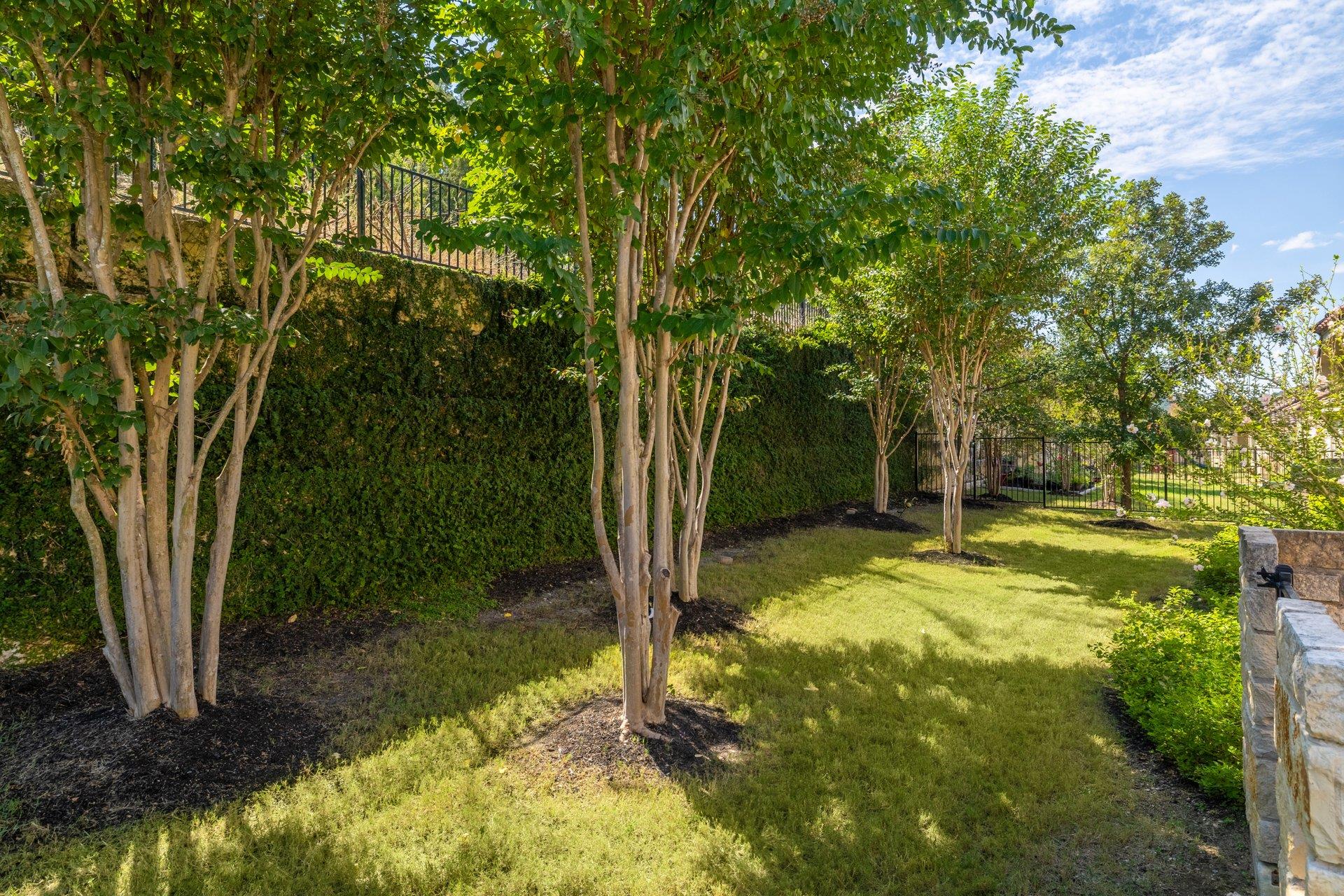 107 Antigua WAY