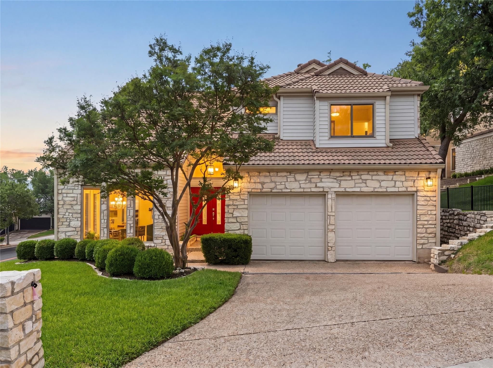4801 Fern HOLW