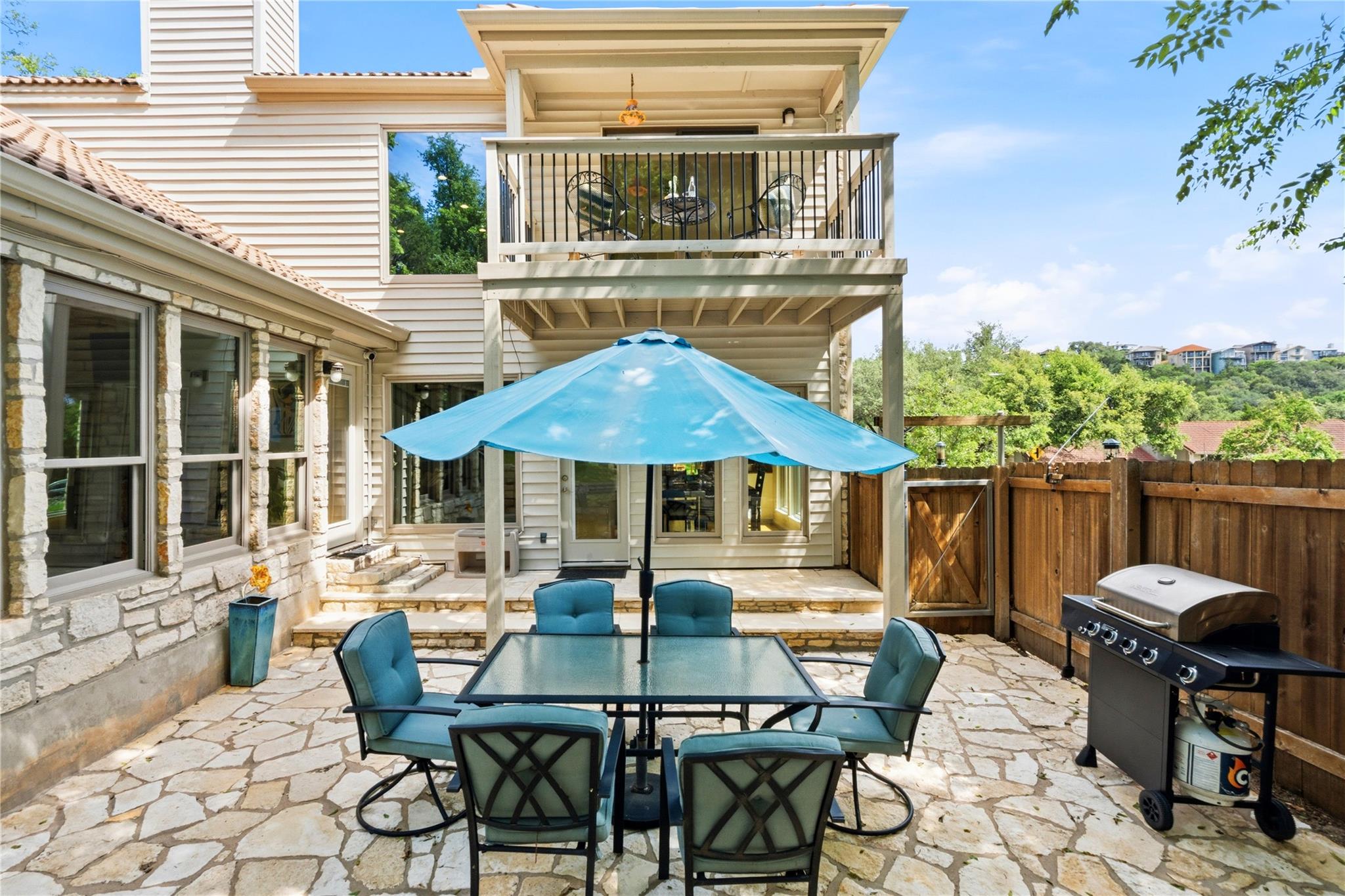 4801 Fern HOLW