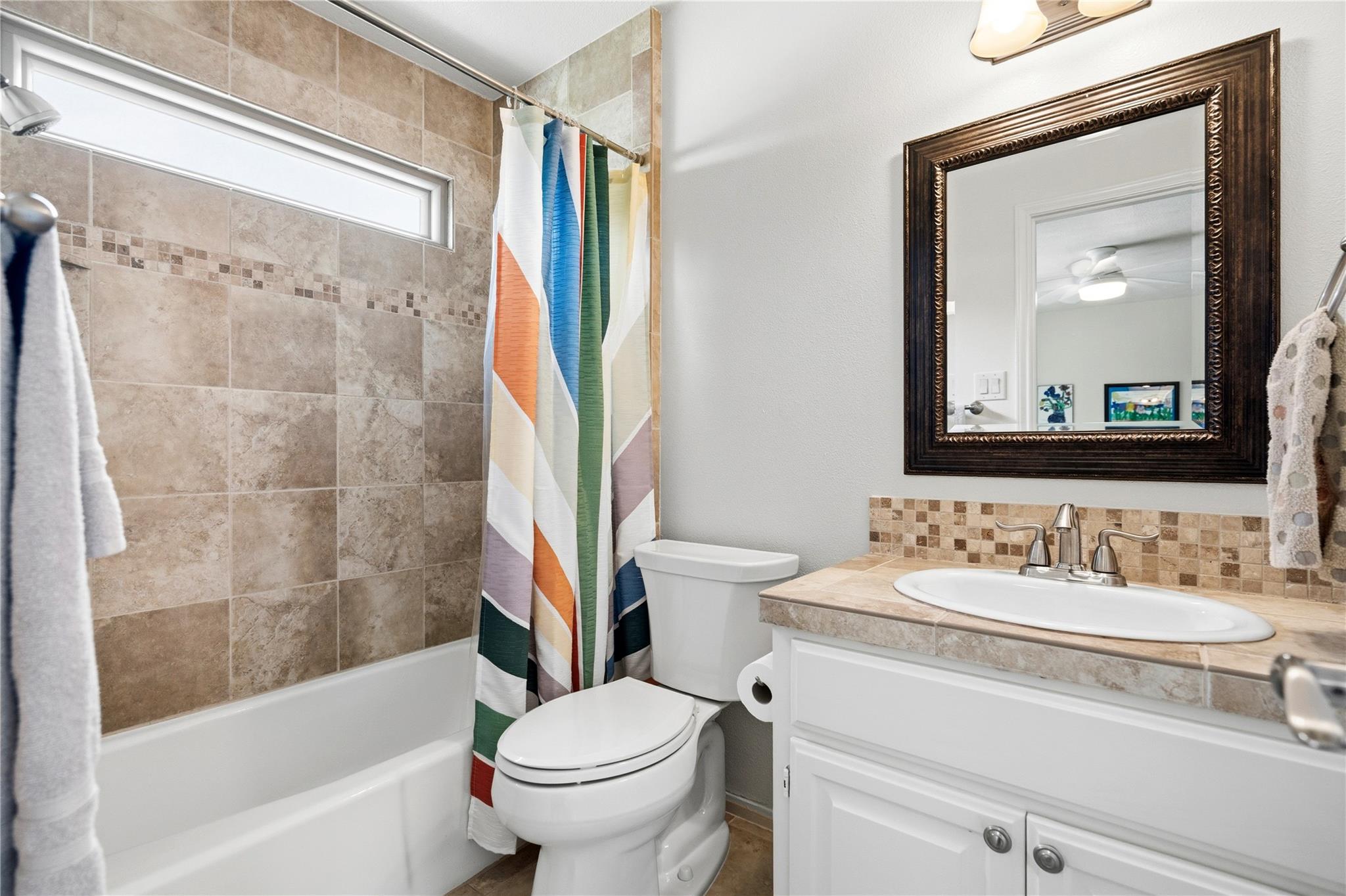 4801 Fern HOLW