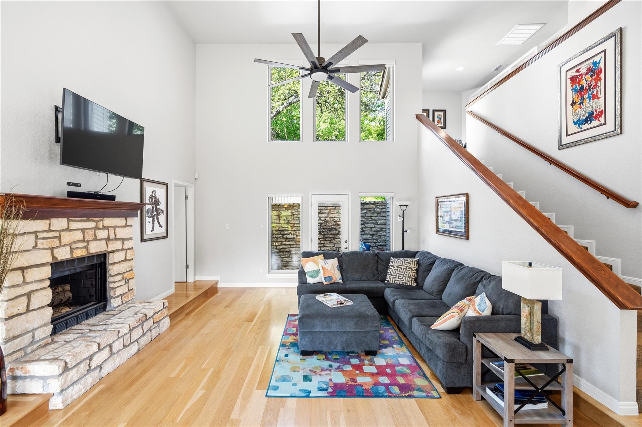4801 Fern HOLW