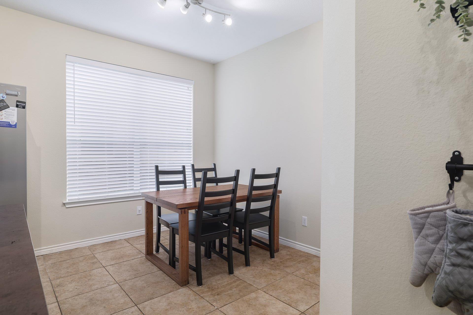 9212 Pioneer Forest DR