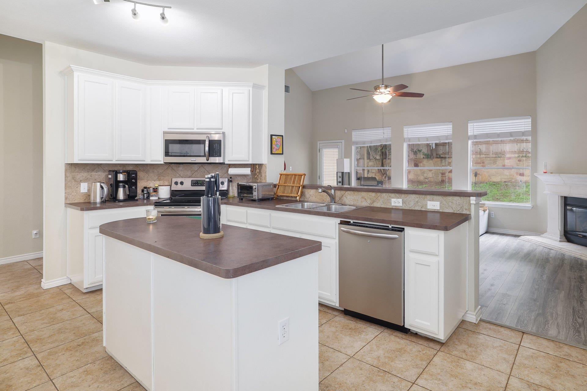 9212 Pioneer Forest DR