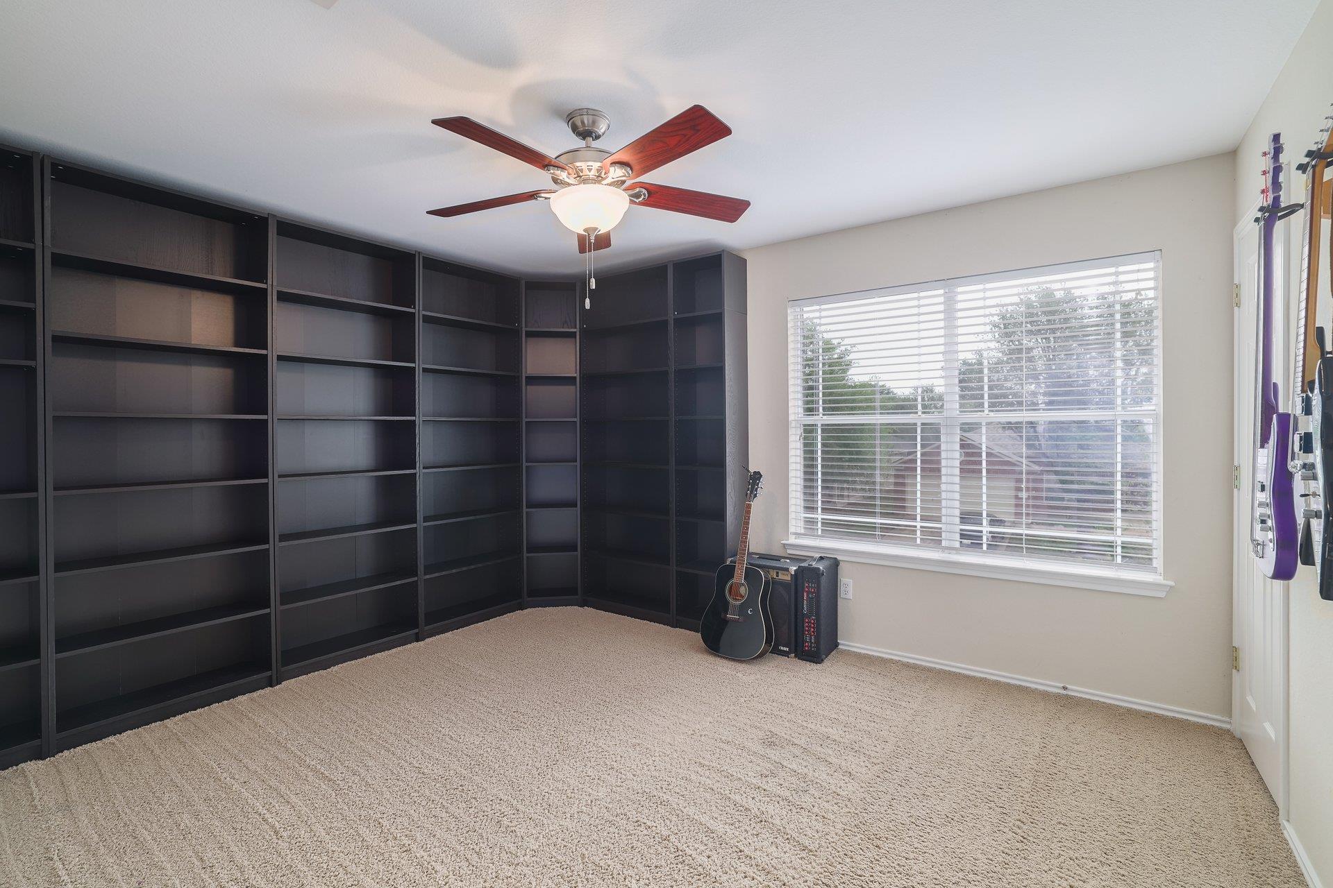 9212 Pioneer Forest DR