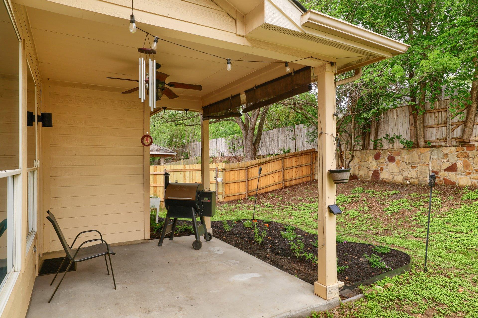 9212 Pioneer Forest DR