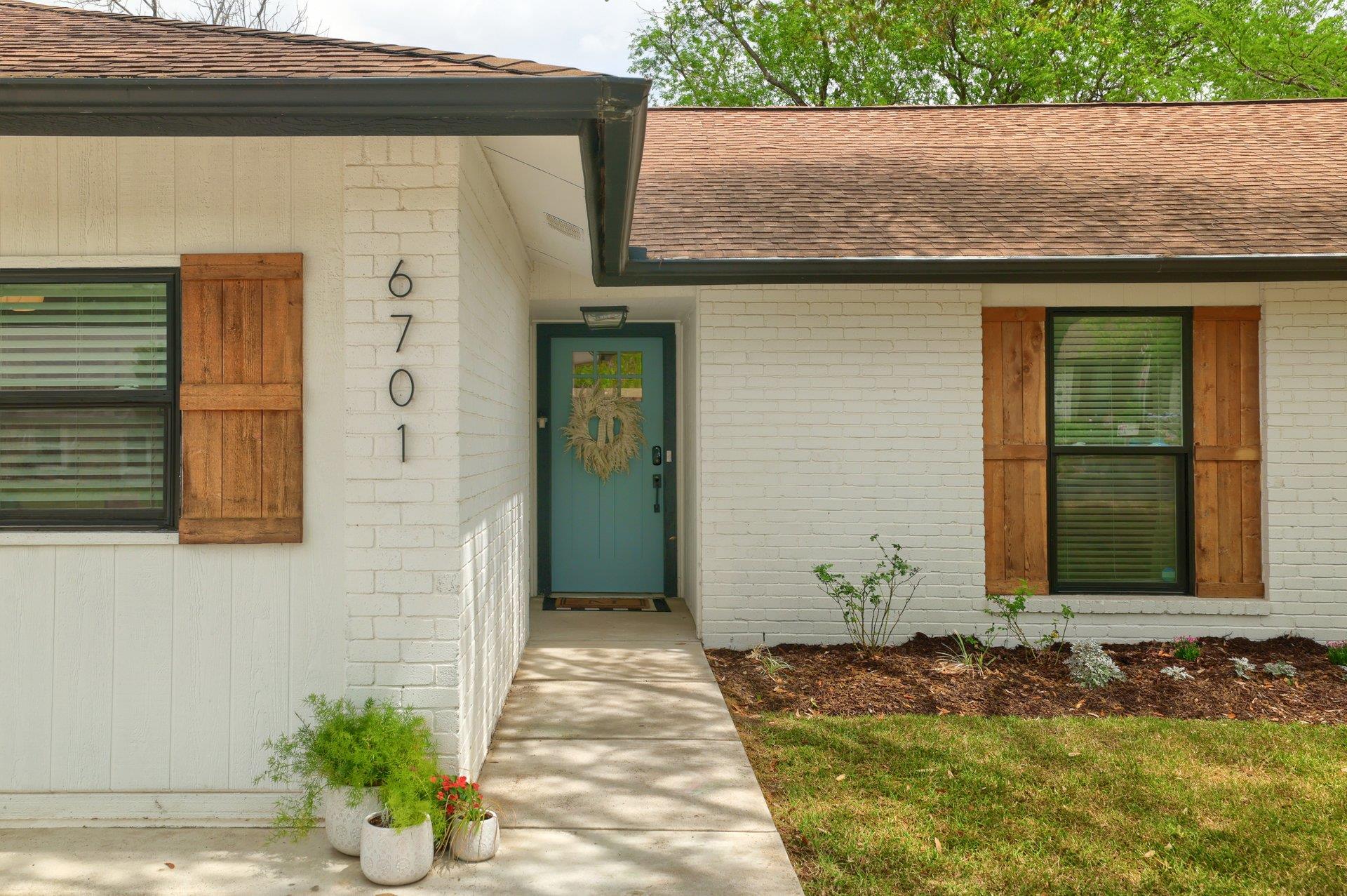 6701 Lancret Hill DR