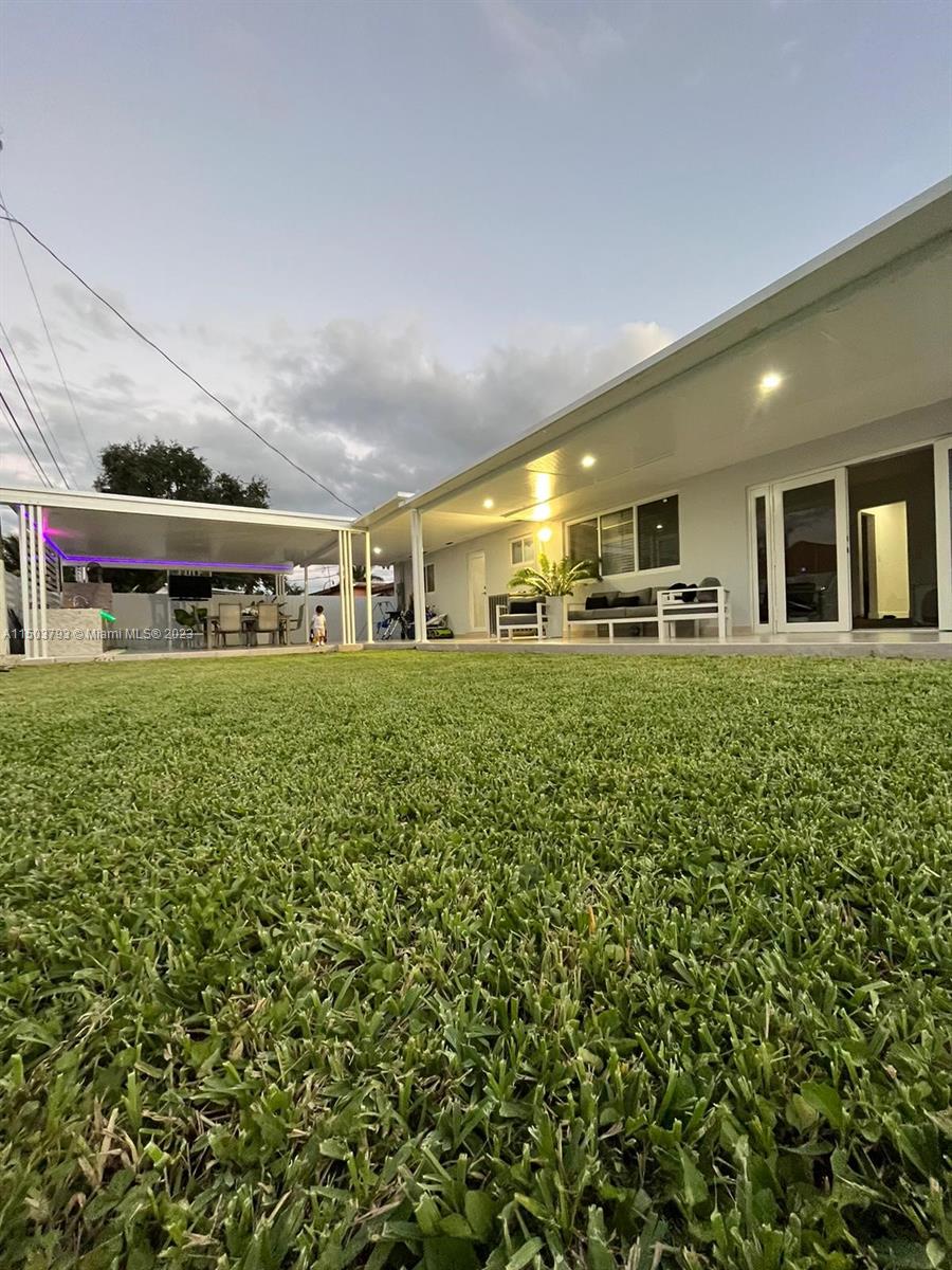 10521 Caribbean Blvd # 10521