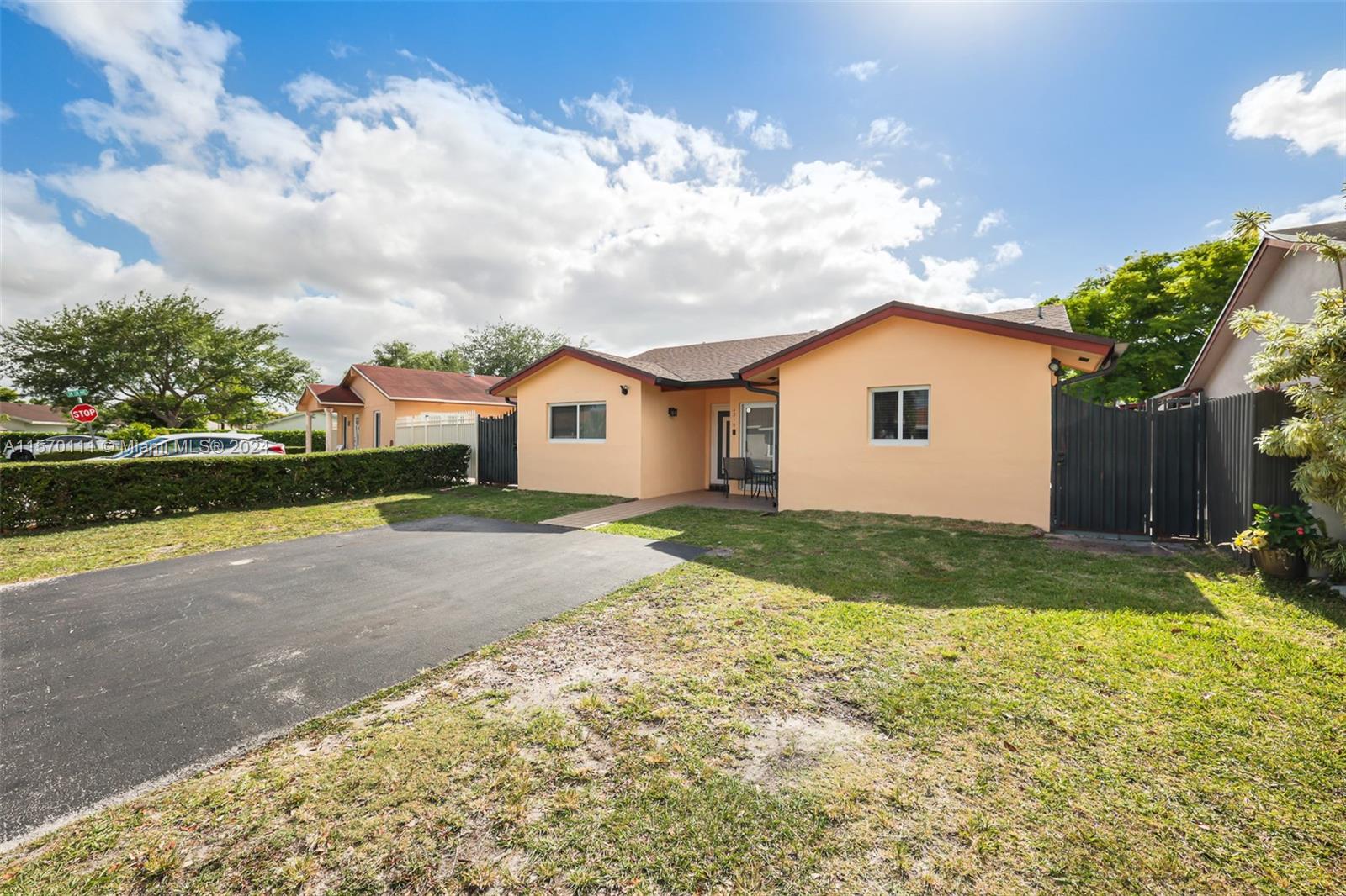 4216 SW 138th Ct
