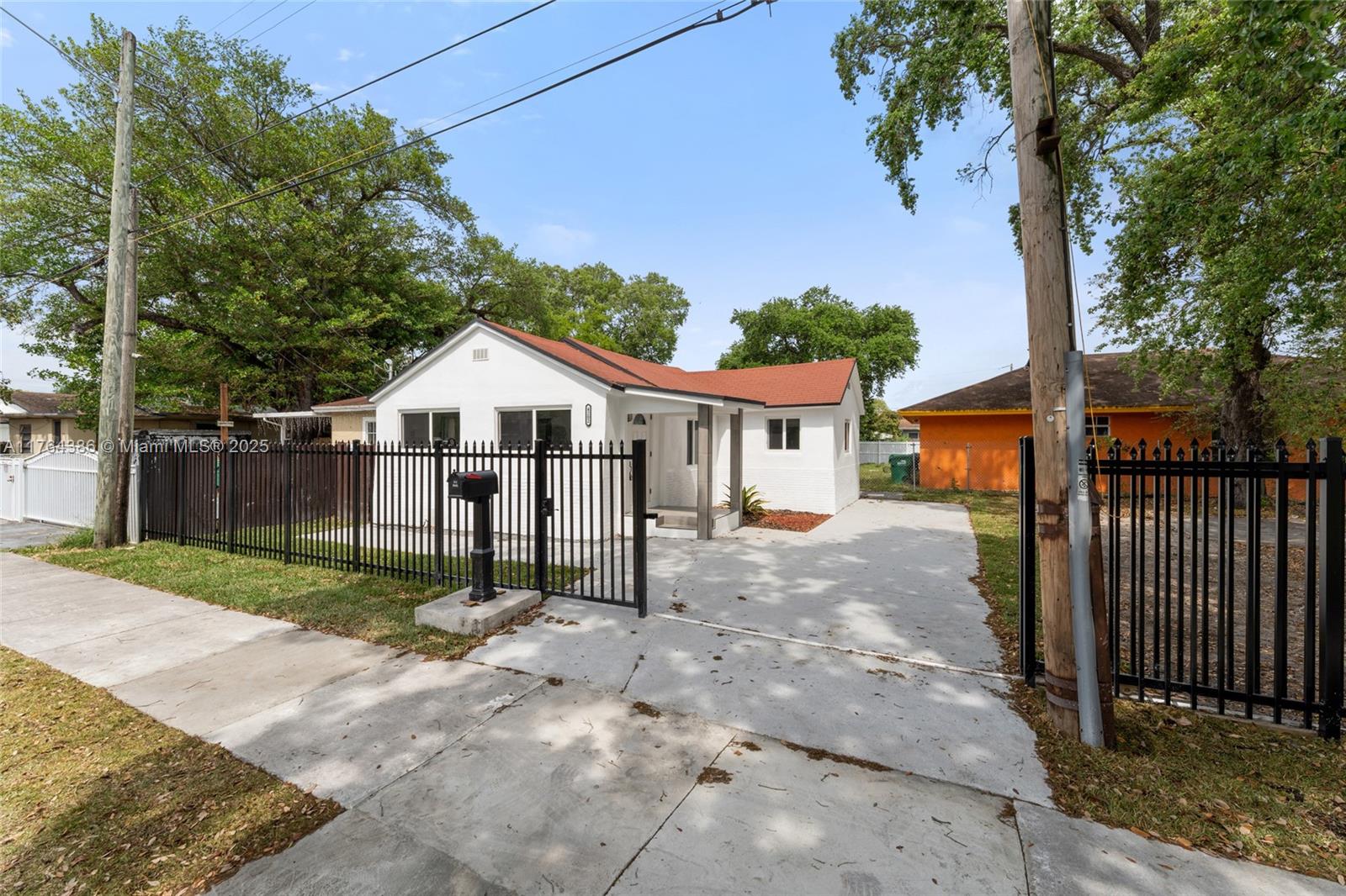 4202 NW 31st Ave