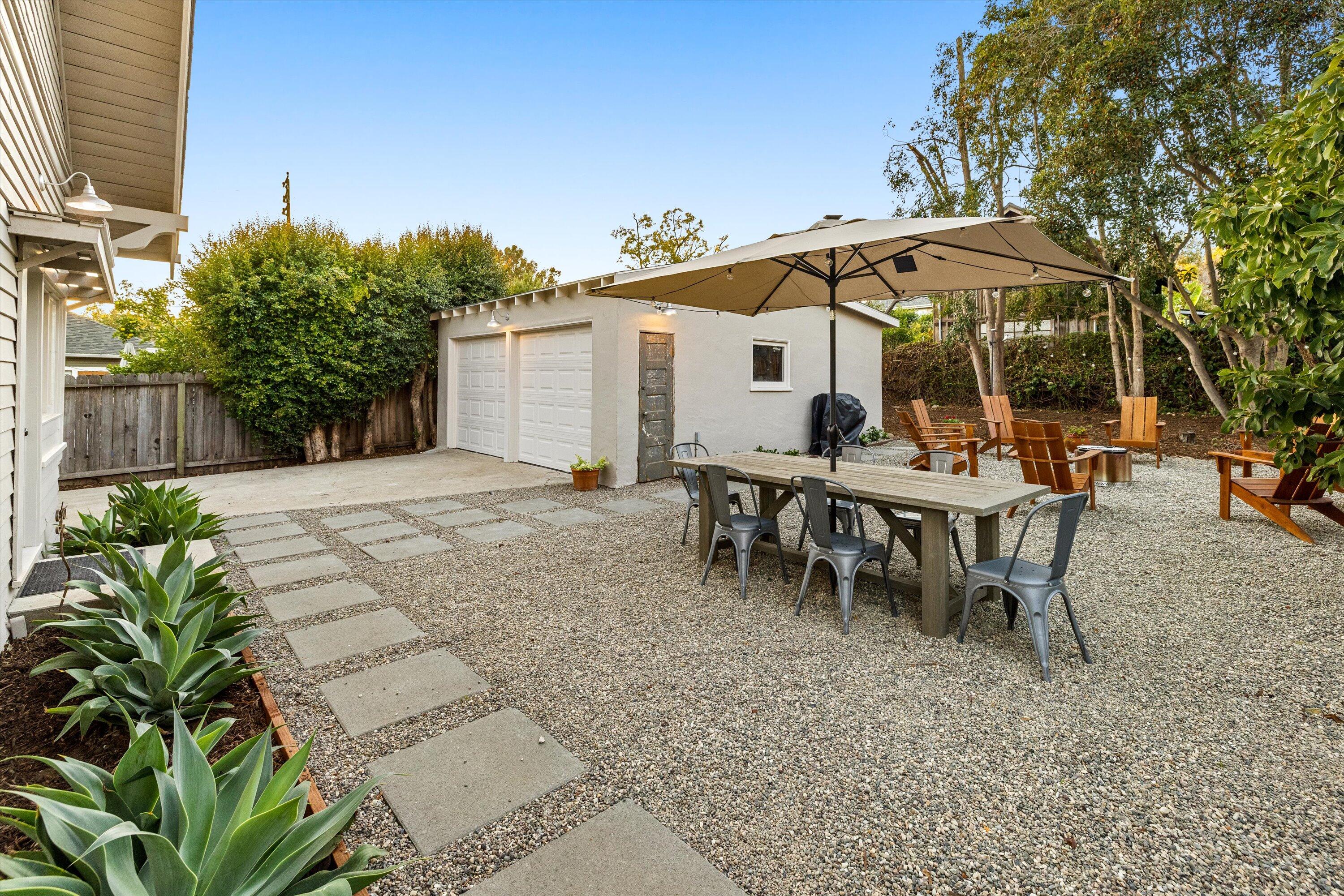 326 W Micheltorena Street