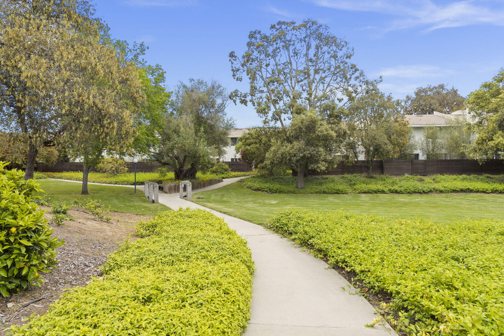 5041 Rhoads Avenue, D