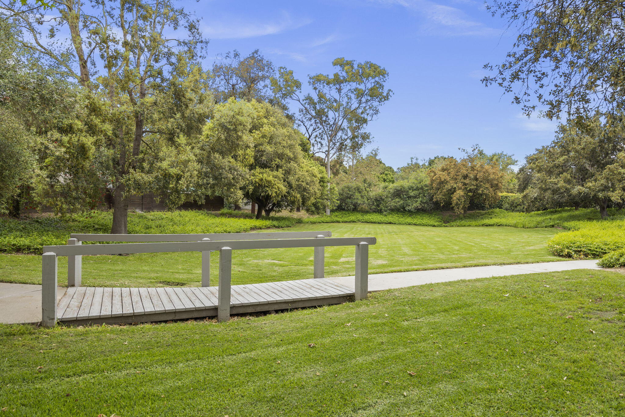 5041 Rhoads Avenue, D