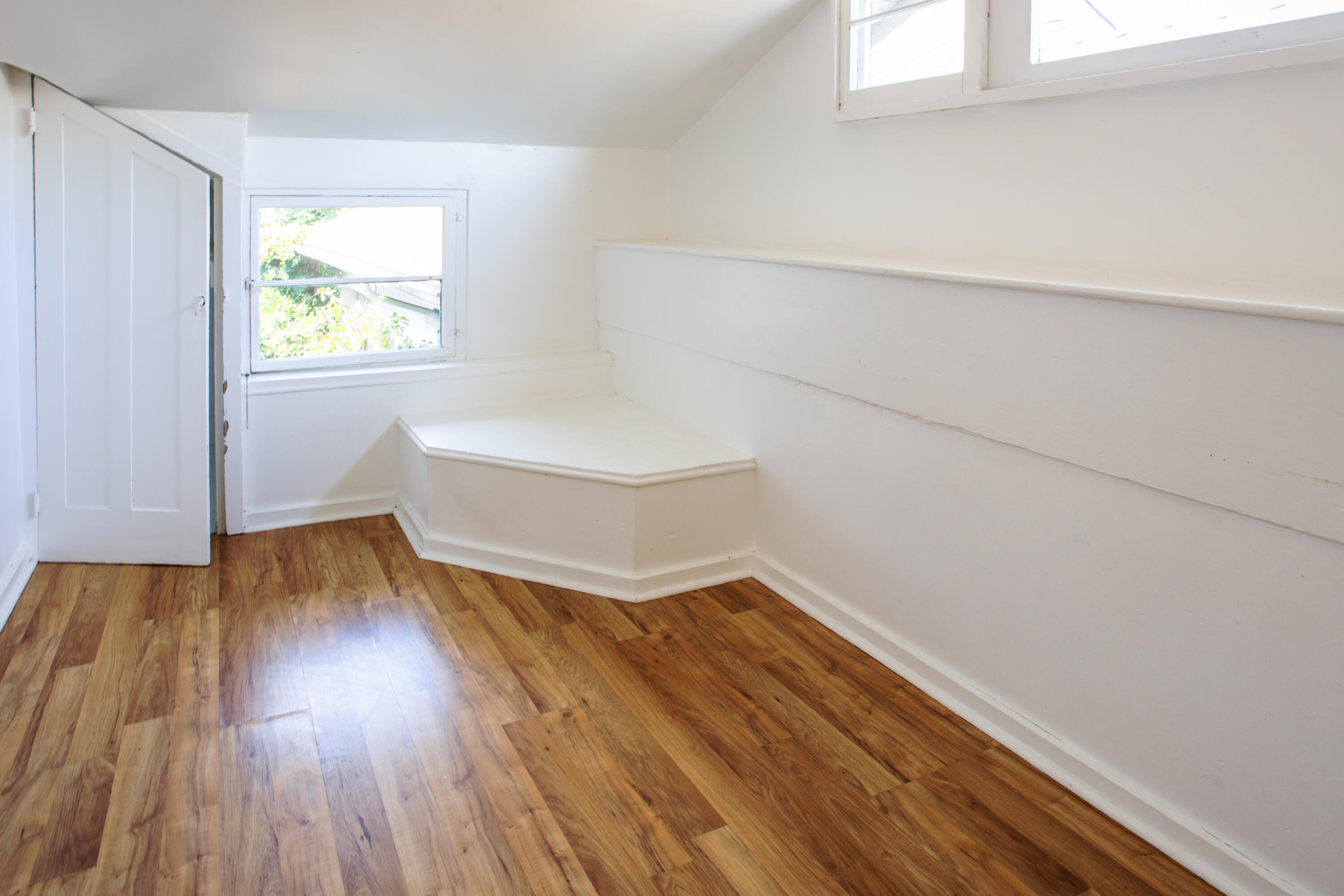 225 W Mission Street