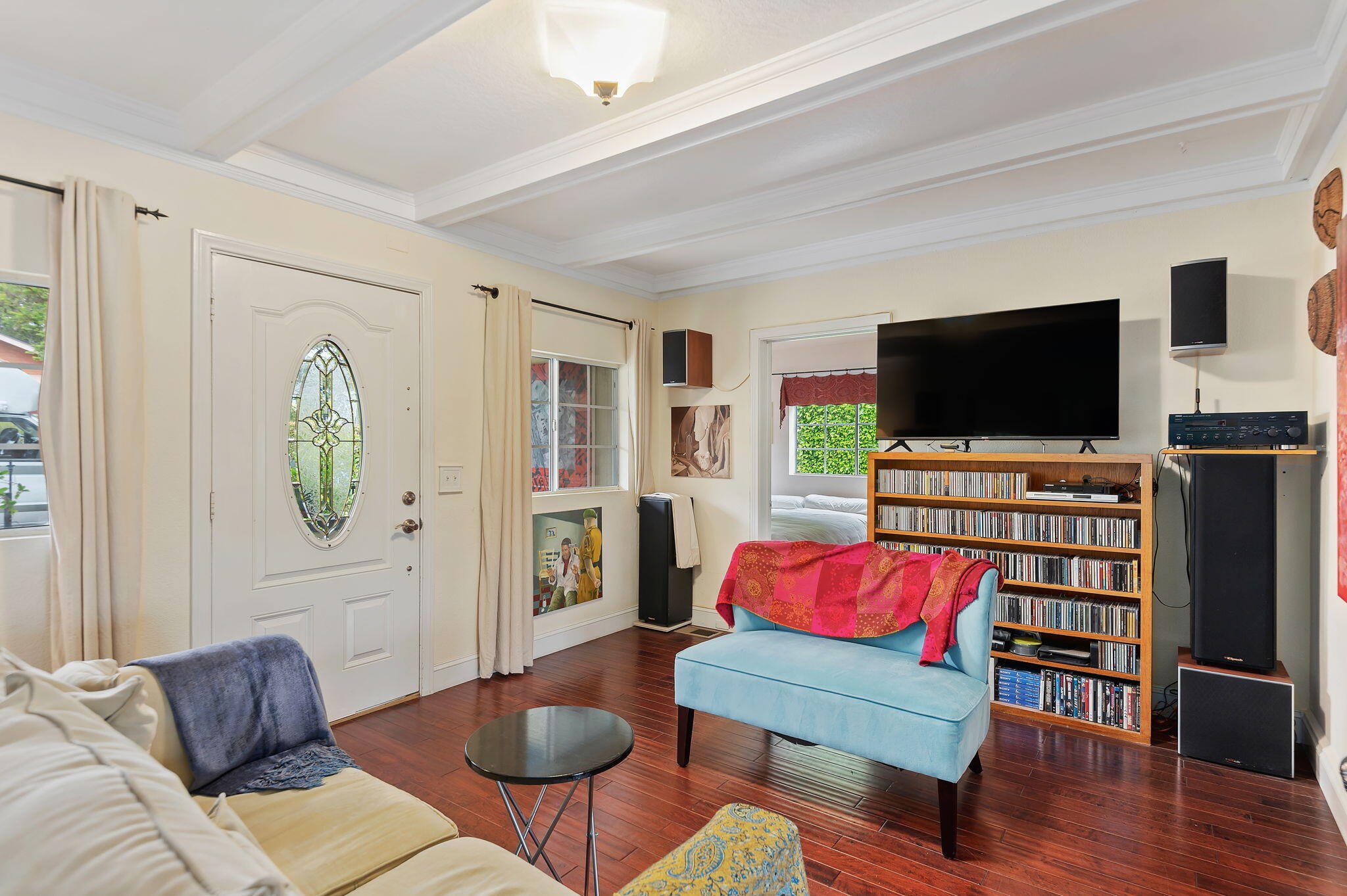 307 Mellifont Avenue