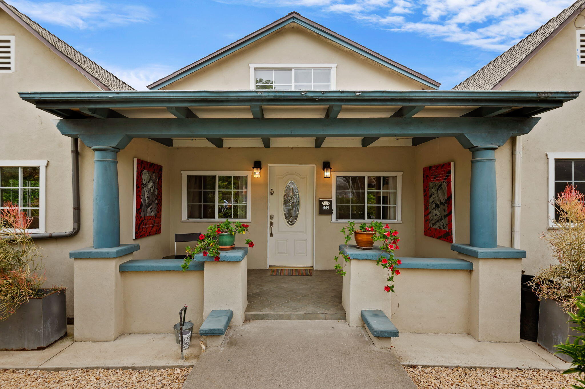 307 Mellifont Avenue