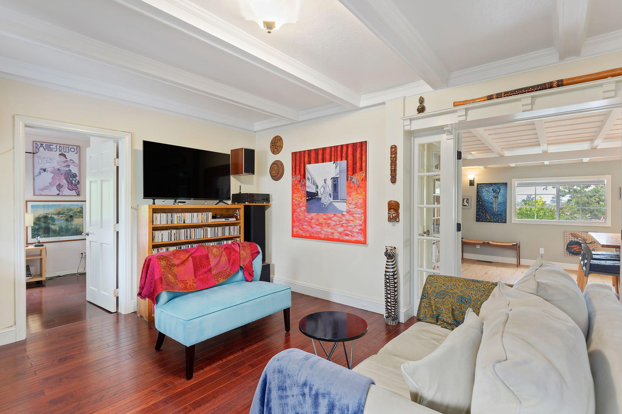 307 Mellifont Avenue