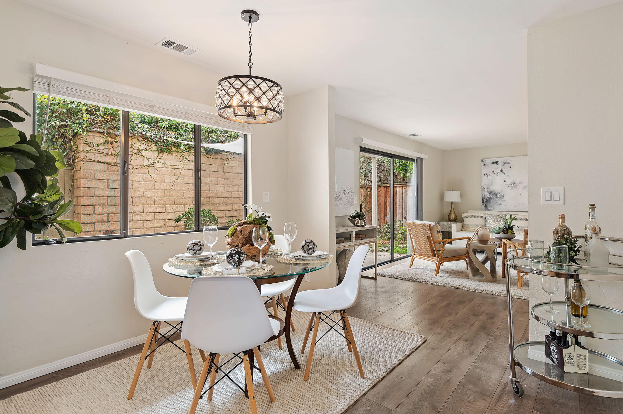 421 W Anapamu Street, D