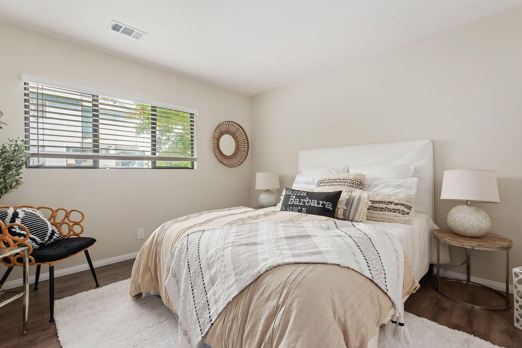 421 W Anapamu Street, D