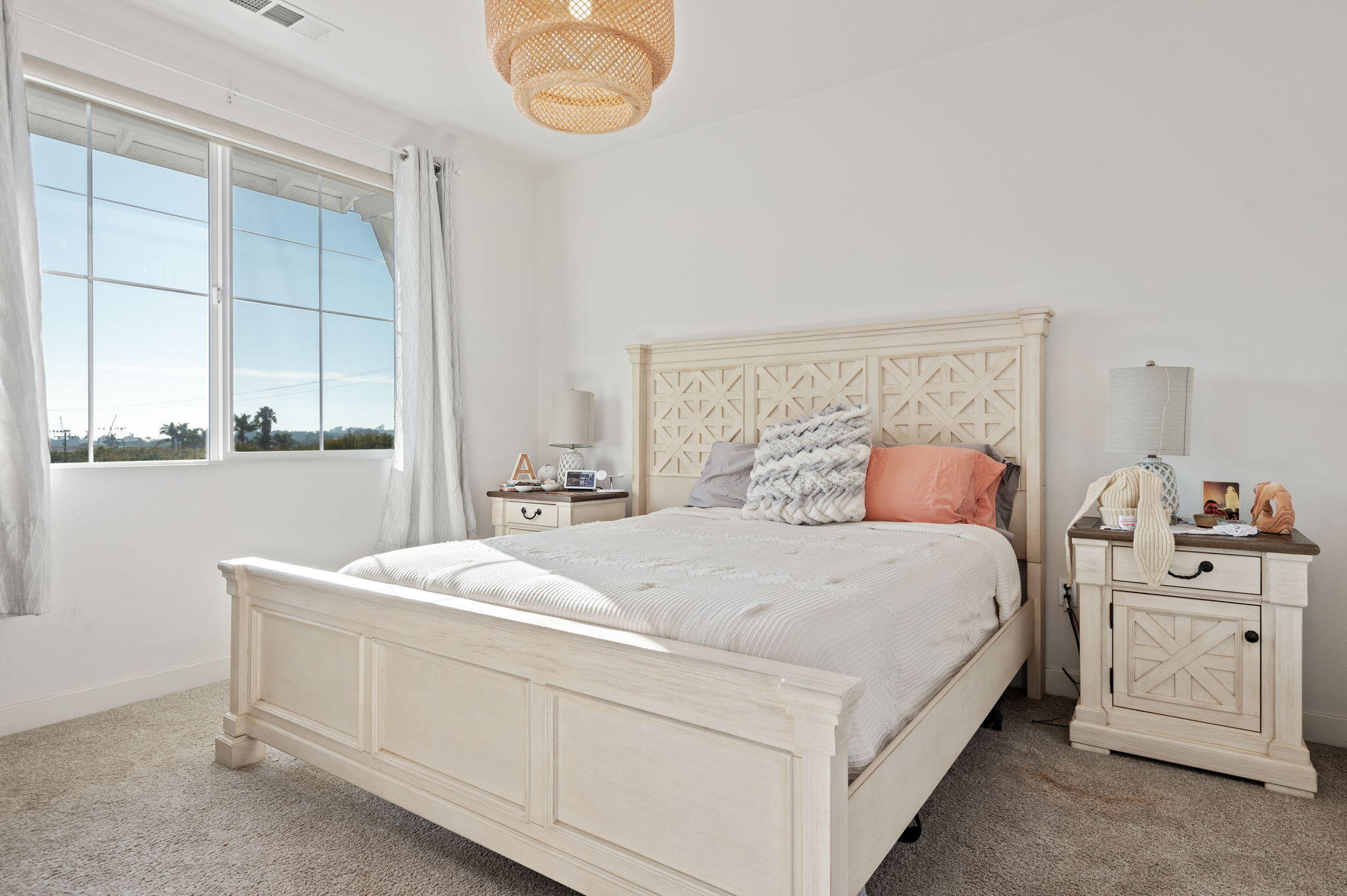 5701 Surfrider Way, 102