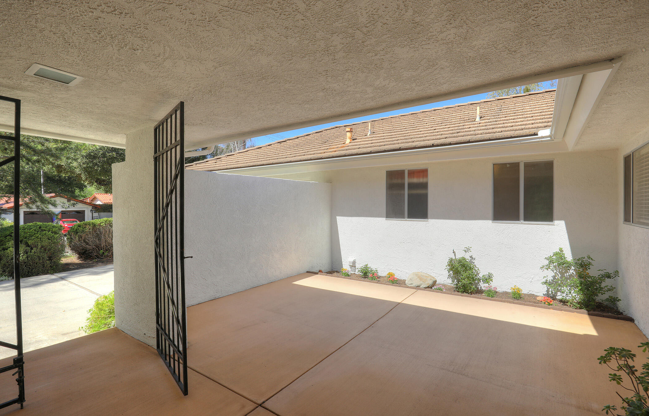 1470 Camino Rio Verde