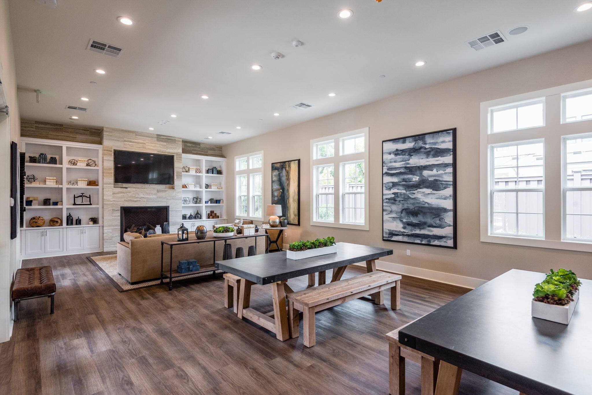 5487 Tree Farm Lane
