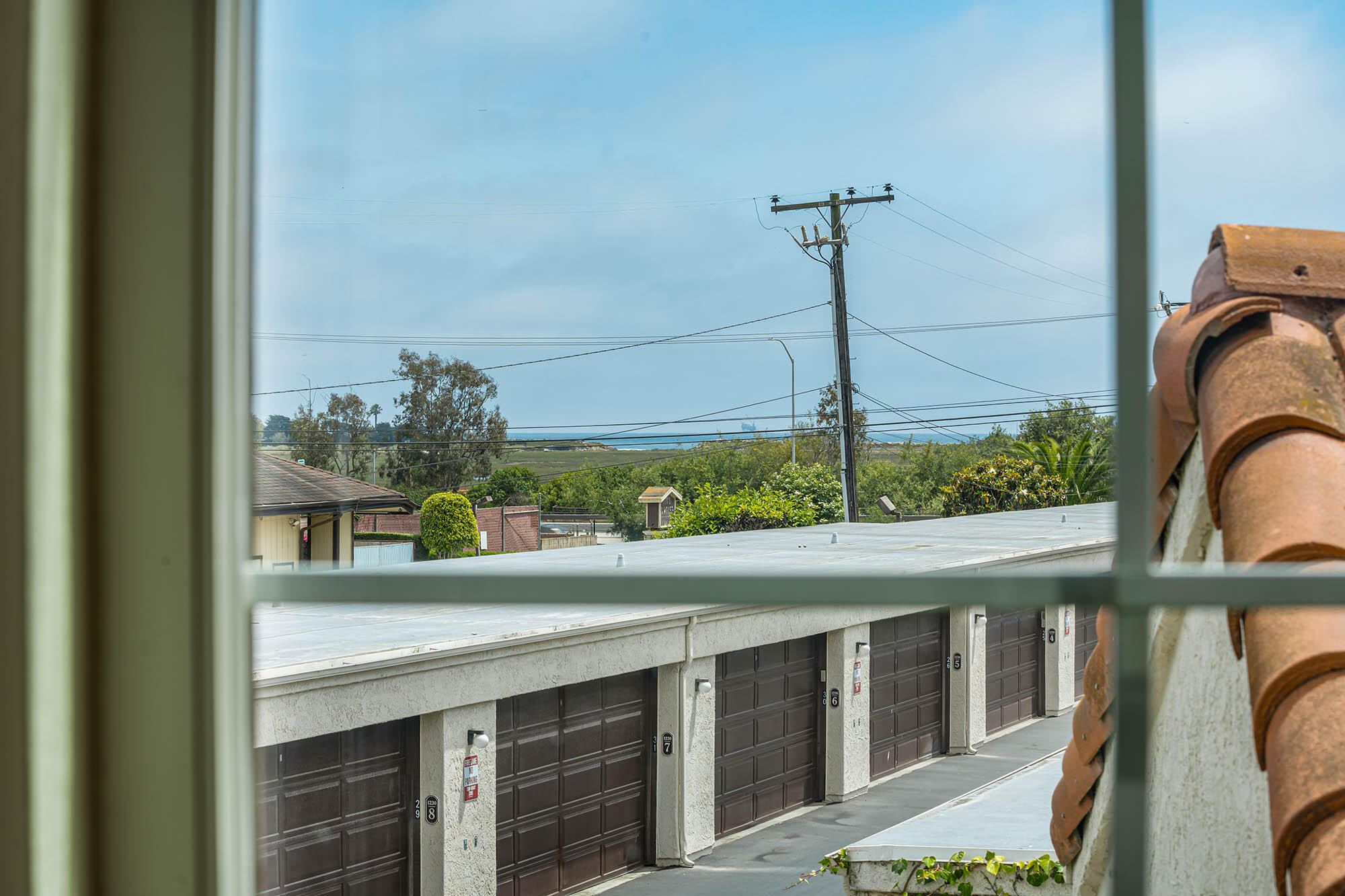 1240 Franciscan Court, 6