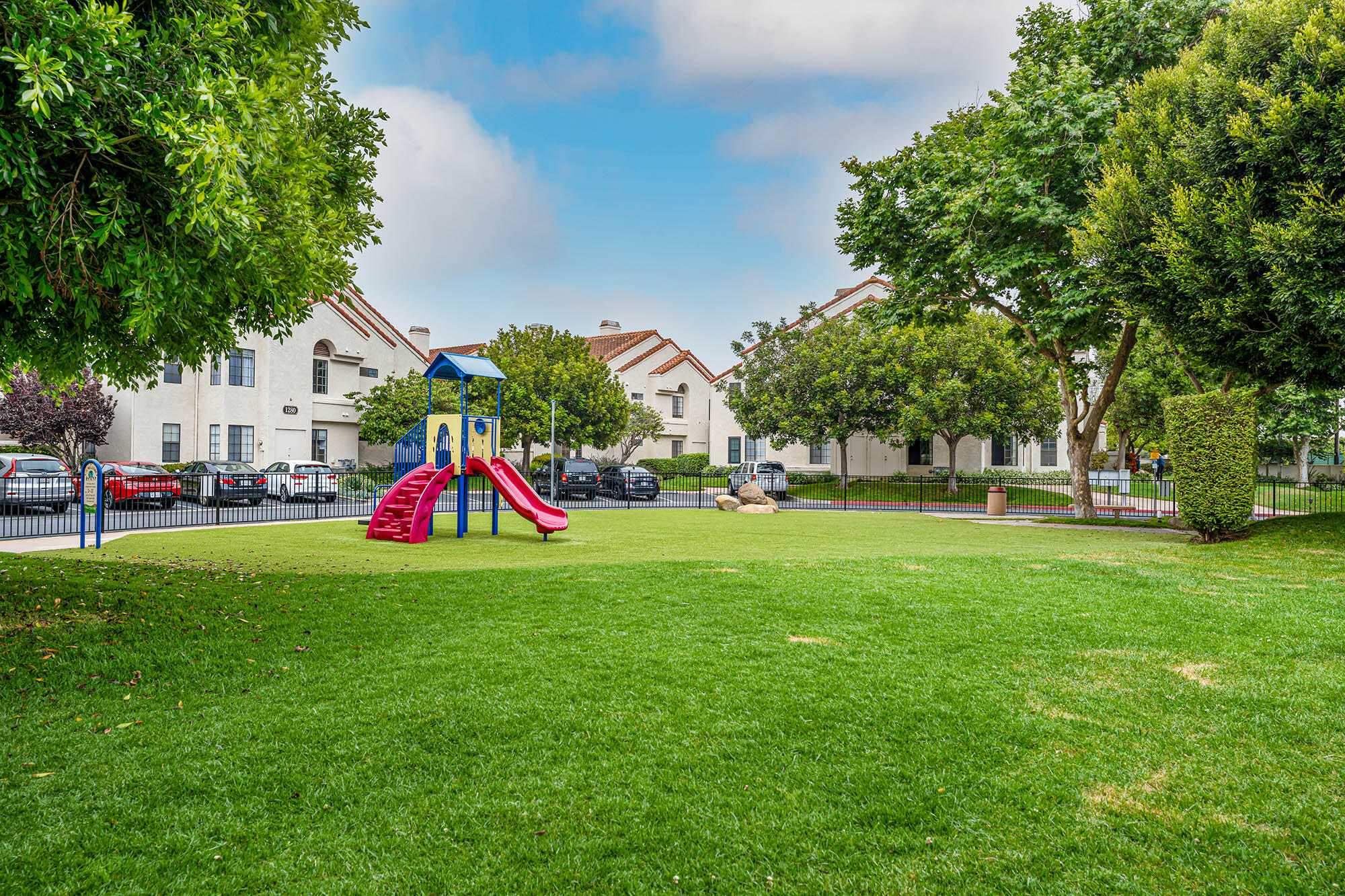 1240 Franciscan Court, 6