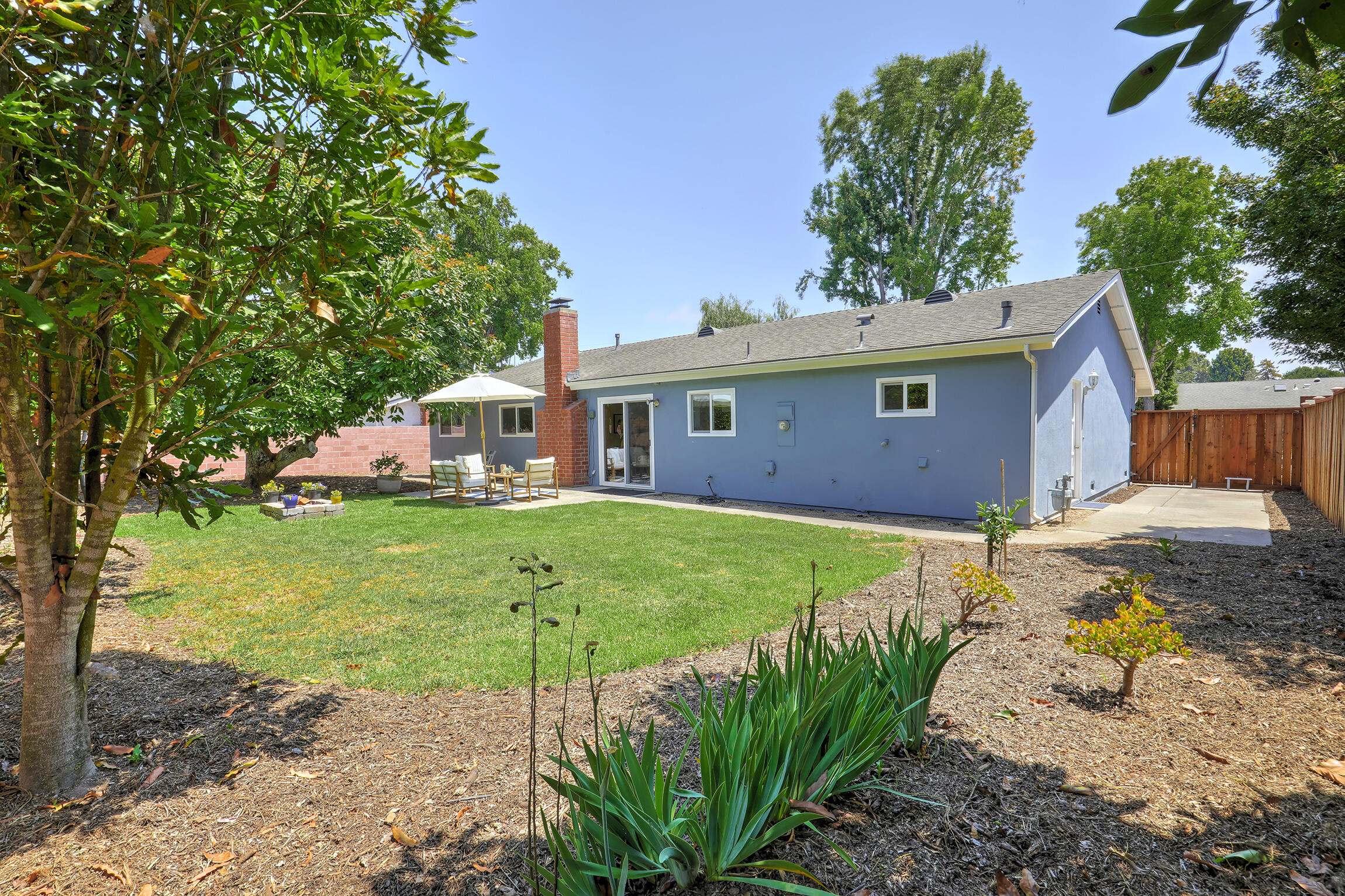 680 Edgewood Drive