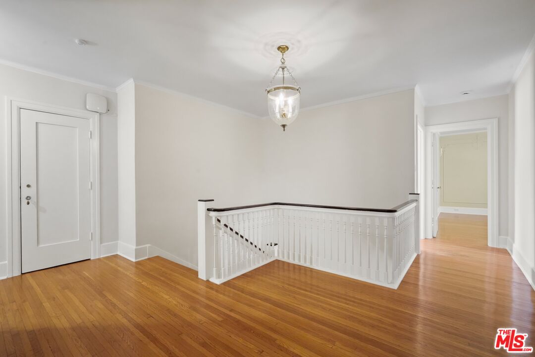 624 S Arden Blvd