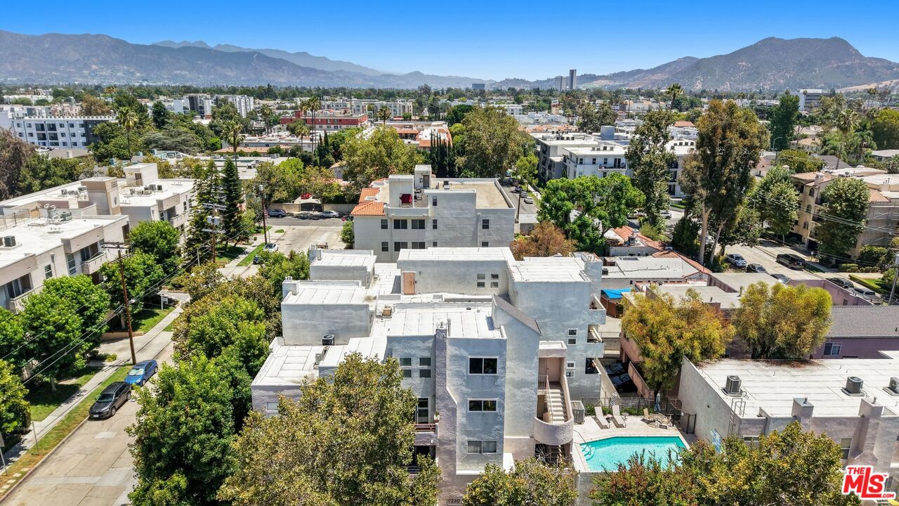 11230 Peach Grove St Unit: 208