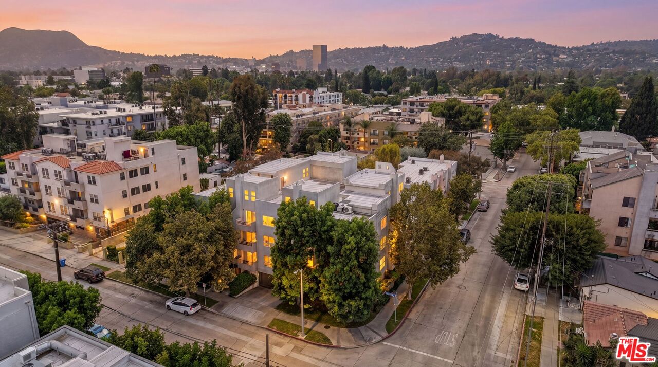 11230 Peach Grove St Unit: 208