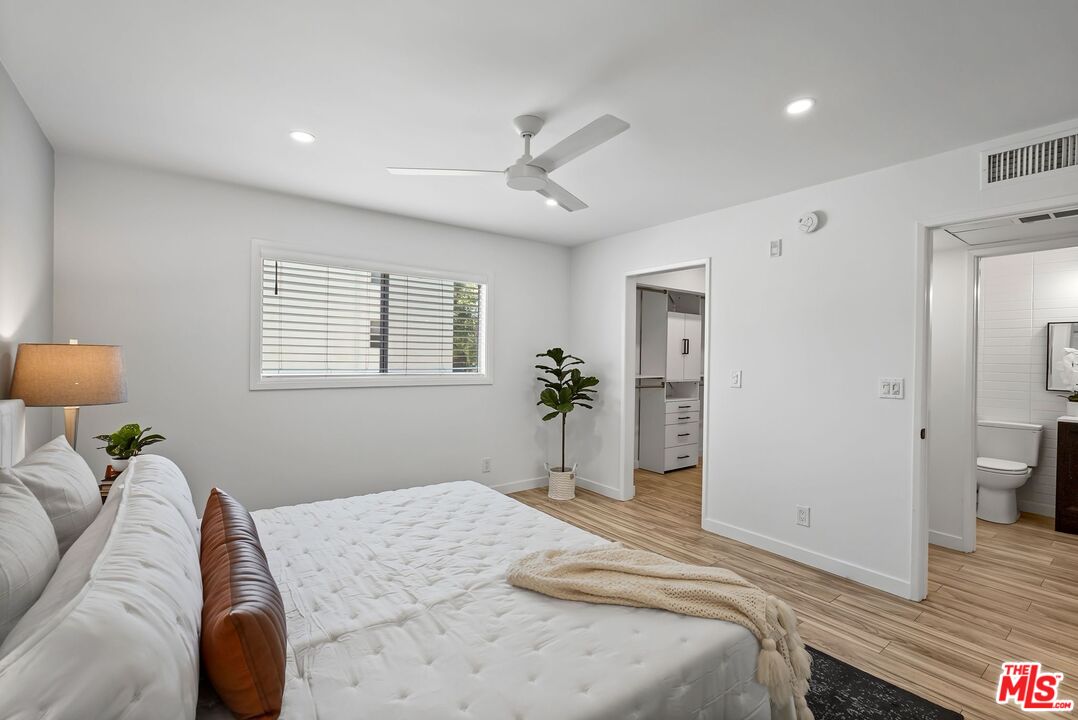 11230 Peach Grove St Unit: 208