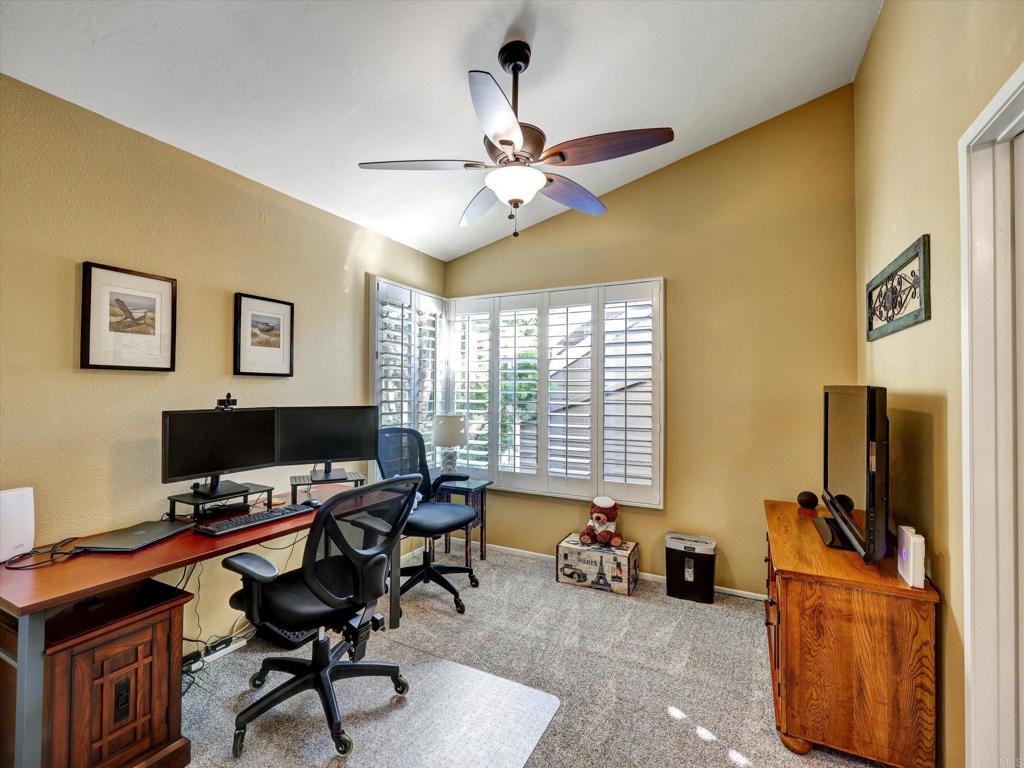 1091 Shadowridge Drive 114