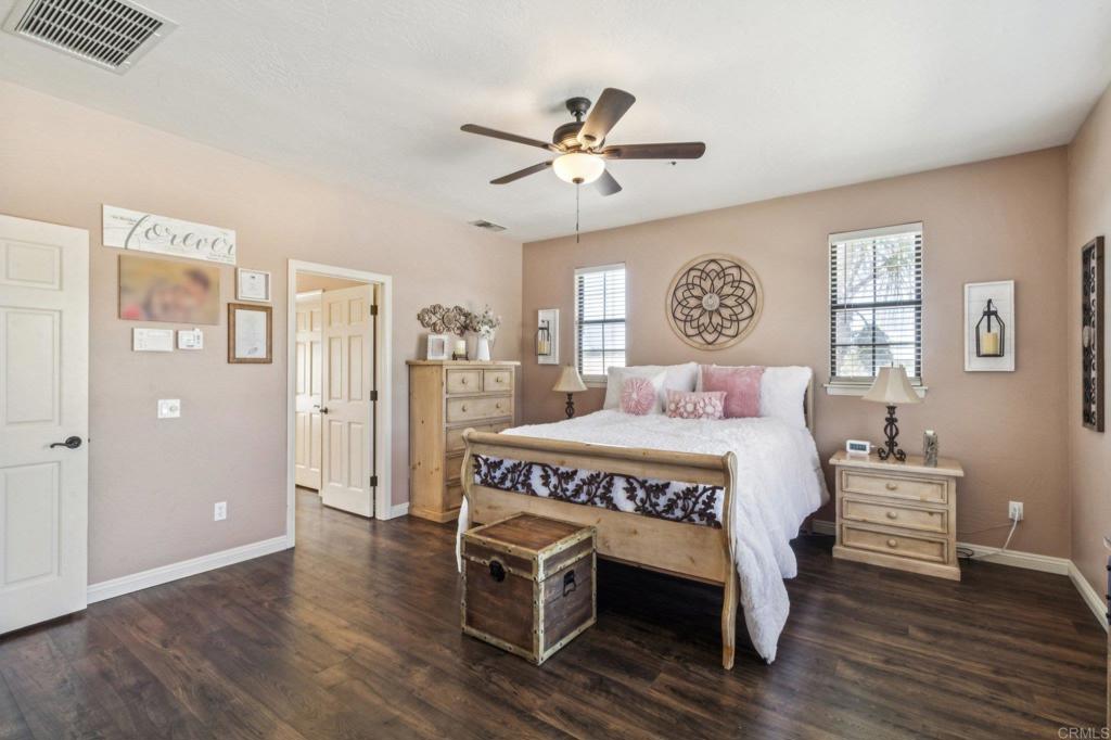 29950 Robbie Ln