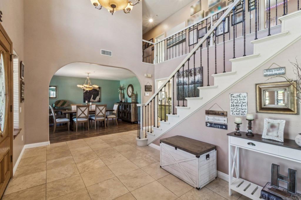 29950 Robbie Ln