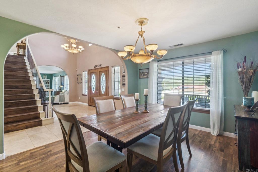 29950 Robbie Ln